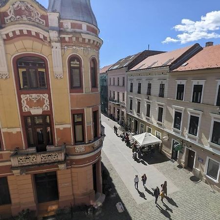 Boheme Central Apartment Timisoara Ngoại thất bức ảnh