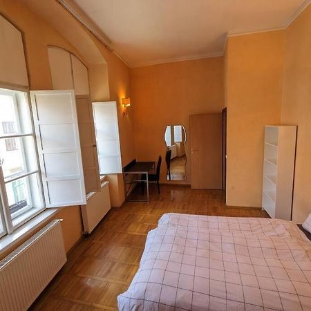Boheme Central Apartment Timisoara Ngoại thất bức ảnh