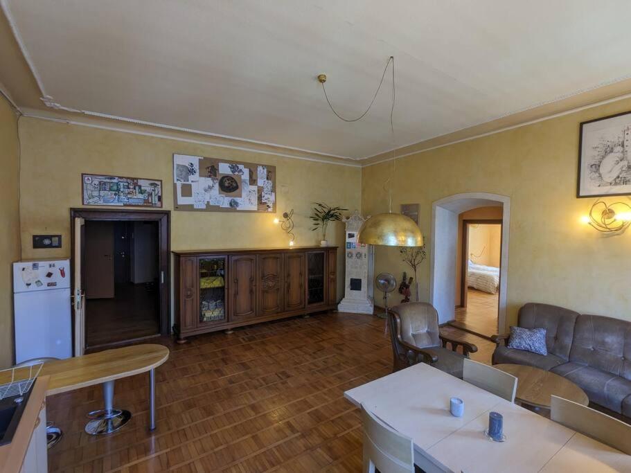 Boheme Central Apartment Timisoara Ngoại thất bức ảnh